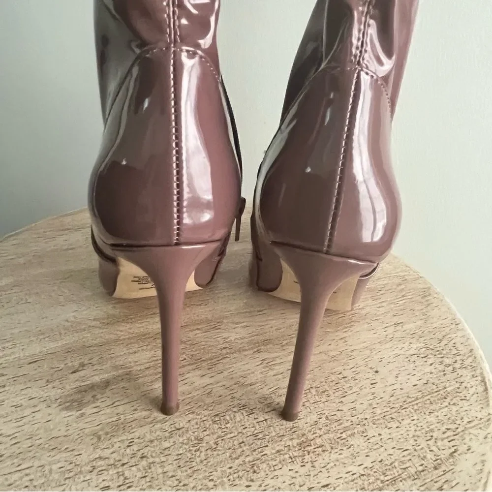 Steve Madden Over The Knee Patent Leather Victory Boots in Purple Size 6 NWOB